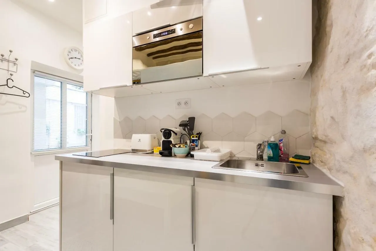 Cmg - Montorgueil - Residence Saint Sauveur Paris
